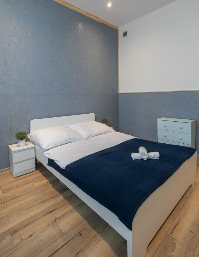 Kosciuszki Street Hostel Вроцлав Екстериор снимка