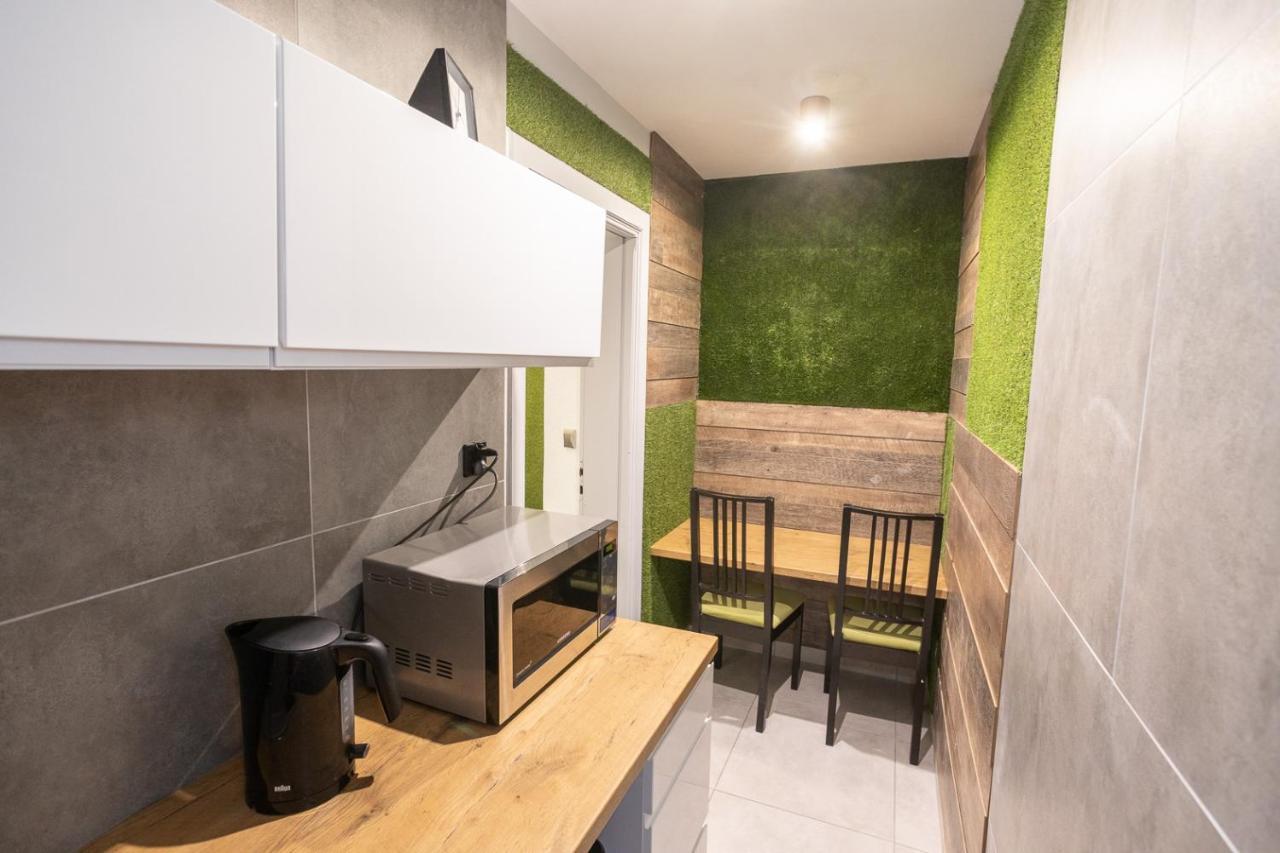 Kosciuszki Street Hostel Вроцлав Екстериор снимка
