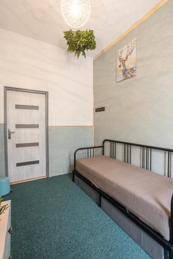 Kosciuszki Street Hostel Вроцлав Екстериор снимка