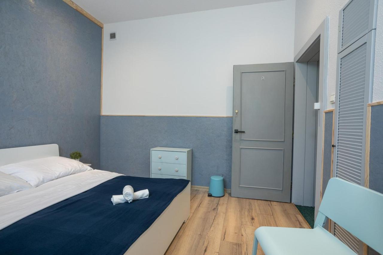 Kosciuszki Street Hostel Вроцлав Екстериор снимка