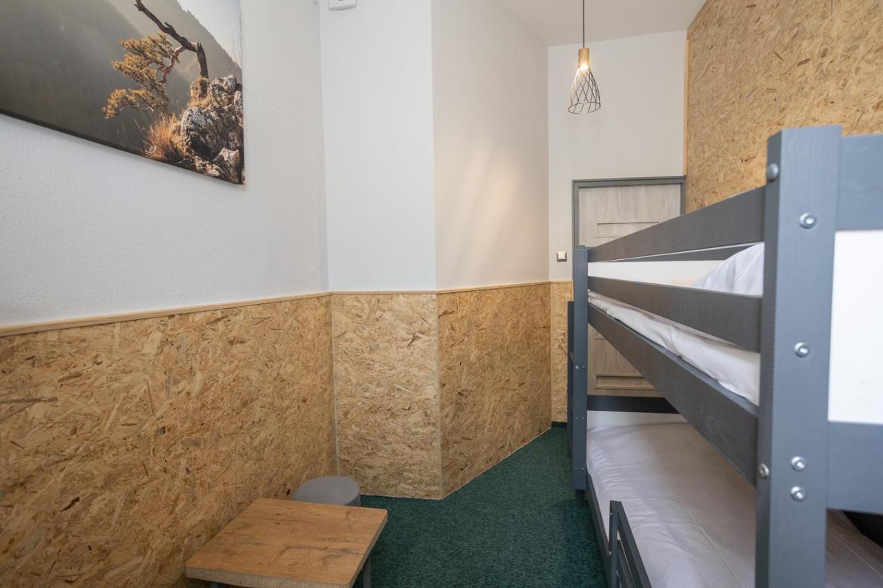 Kosciuszki Street Hostel Вроцлав Екстериор снимка